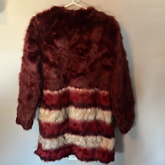 Urbancode show stopper faux fur jacket - Picture 2 of 6